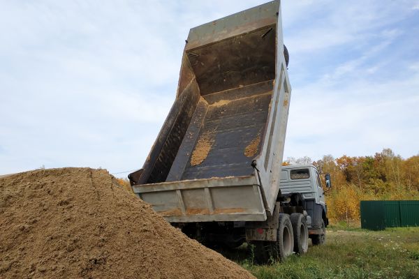 Topsoil Delivery in Claremore