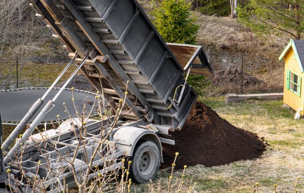 Yard Soil Delivery in Claremore