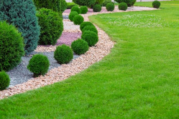 Edging Stones Installation in Claremore
