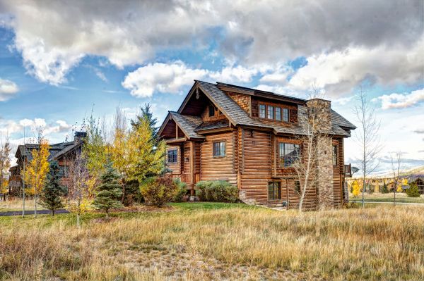 Cabin Landscaping in Claremore